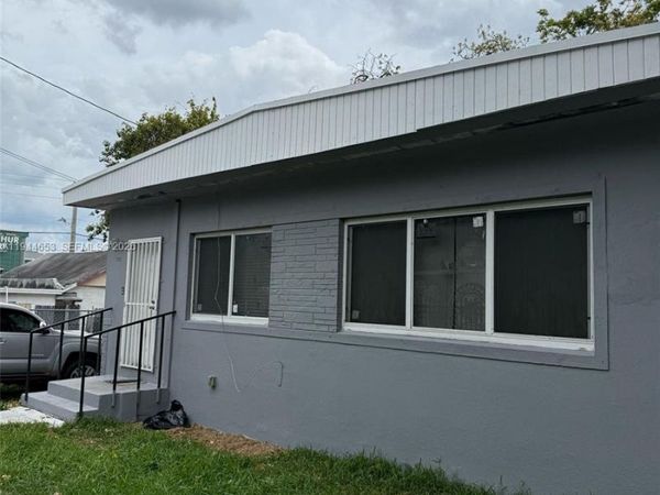 170 NE 68th Ter , Miami, FL 33138