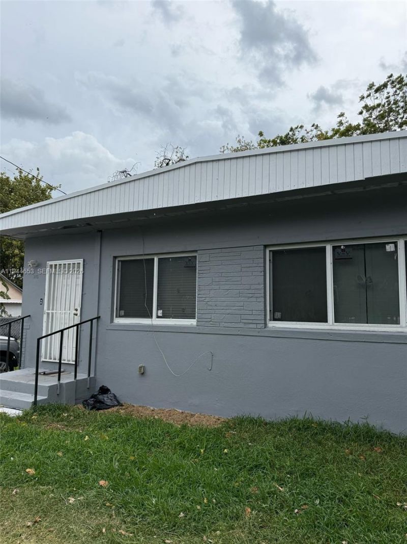 170 NE 68th Ter , Miami, FL 33138 Photo