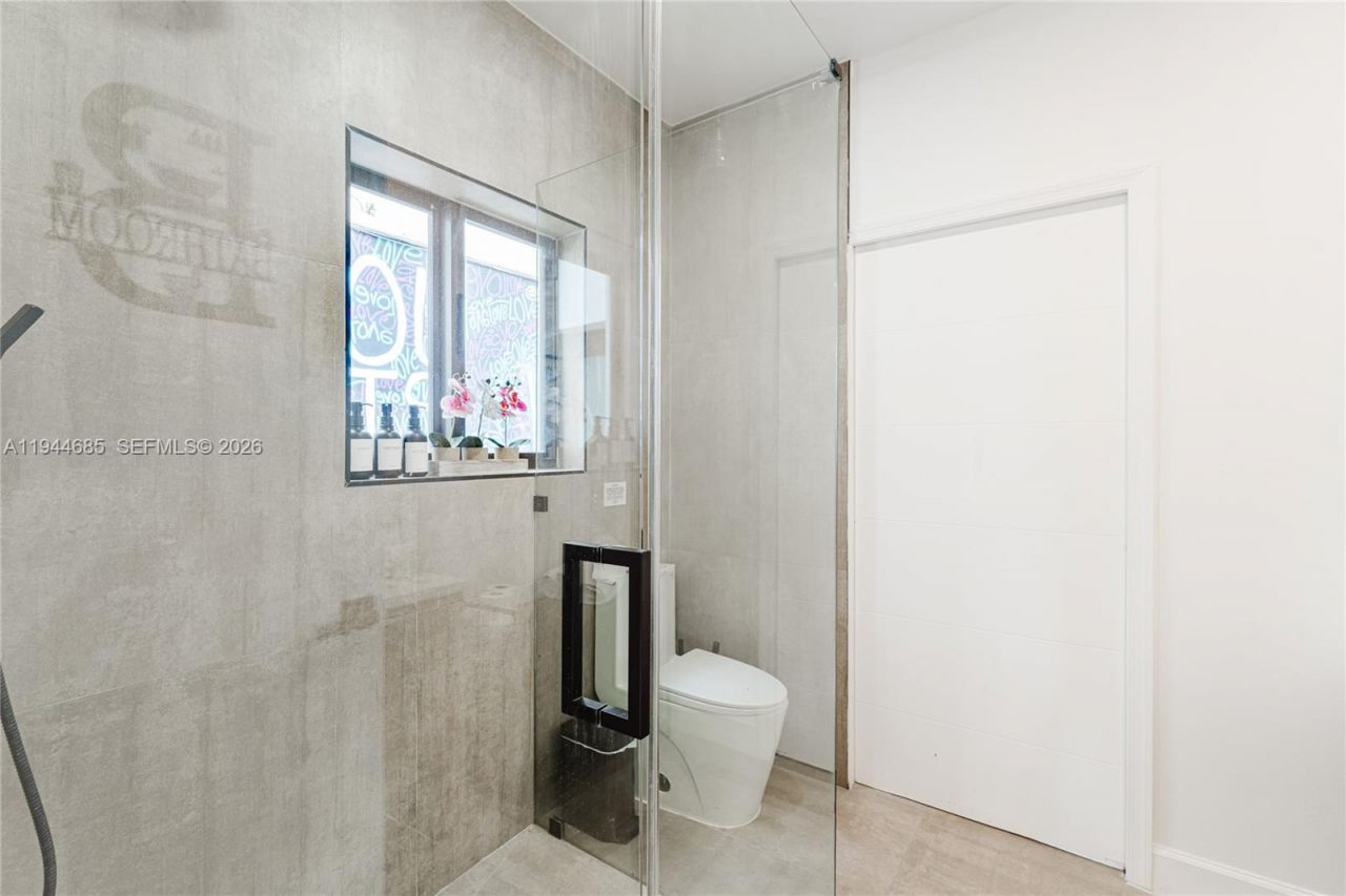 187 NW 53rd St , Miami, FL 33127 Photo