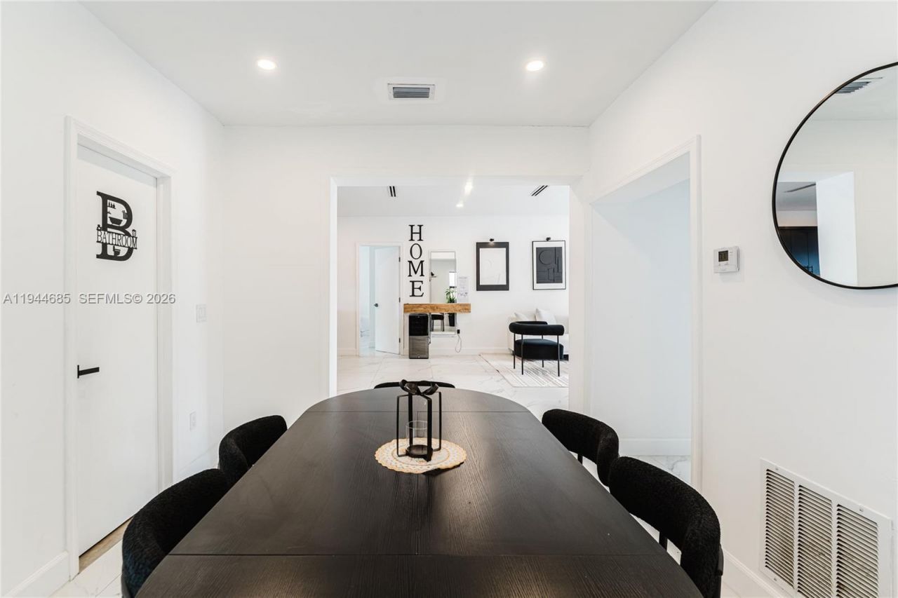 187 NW 53rd St , Miami, FL 33127 Photo