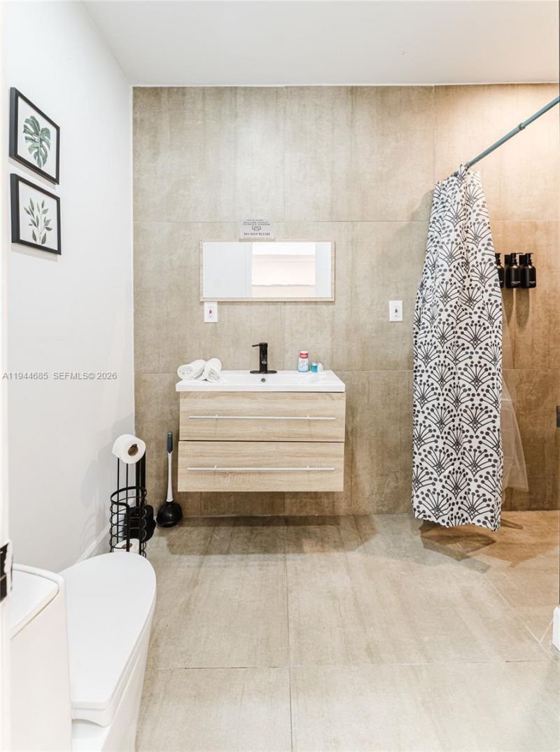 187 NW 53rd St , Miami, FL 33127 Photo