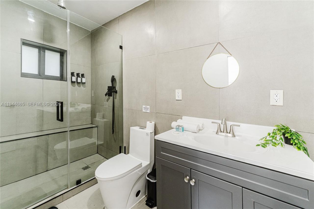 187 NW 53rd St , Miami, FL 33127 Photo