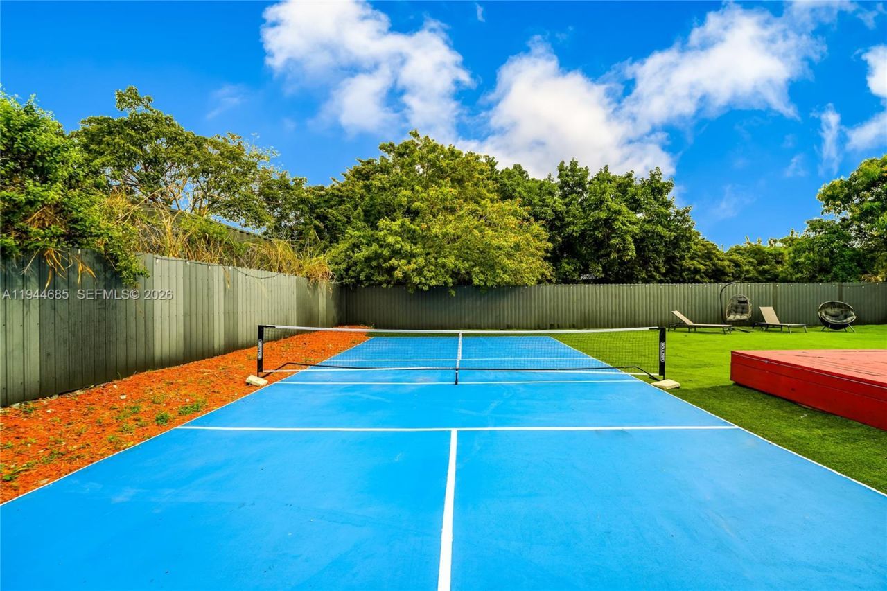 187 NW 53rd St , Miami, FL 33127 Photo