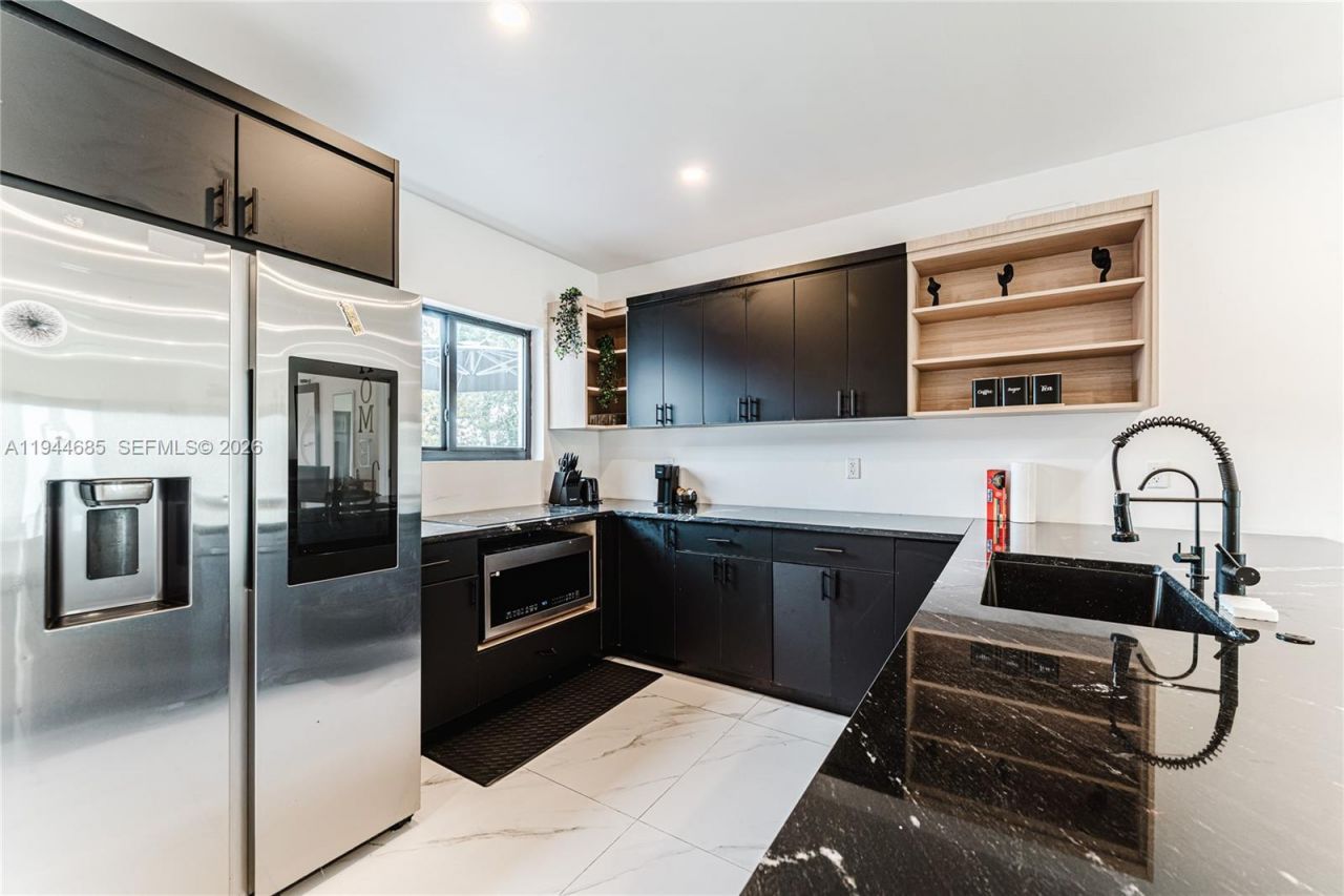 187 NW 53rd St , Miami, FL 33127 Photo