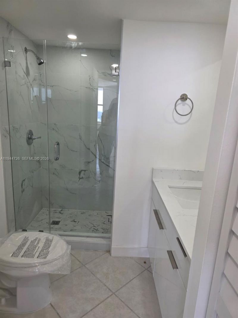 18151 NE 31st Ct, Unit 2009, Aventura, FL 33160 Photo