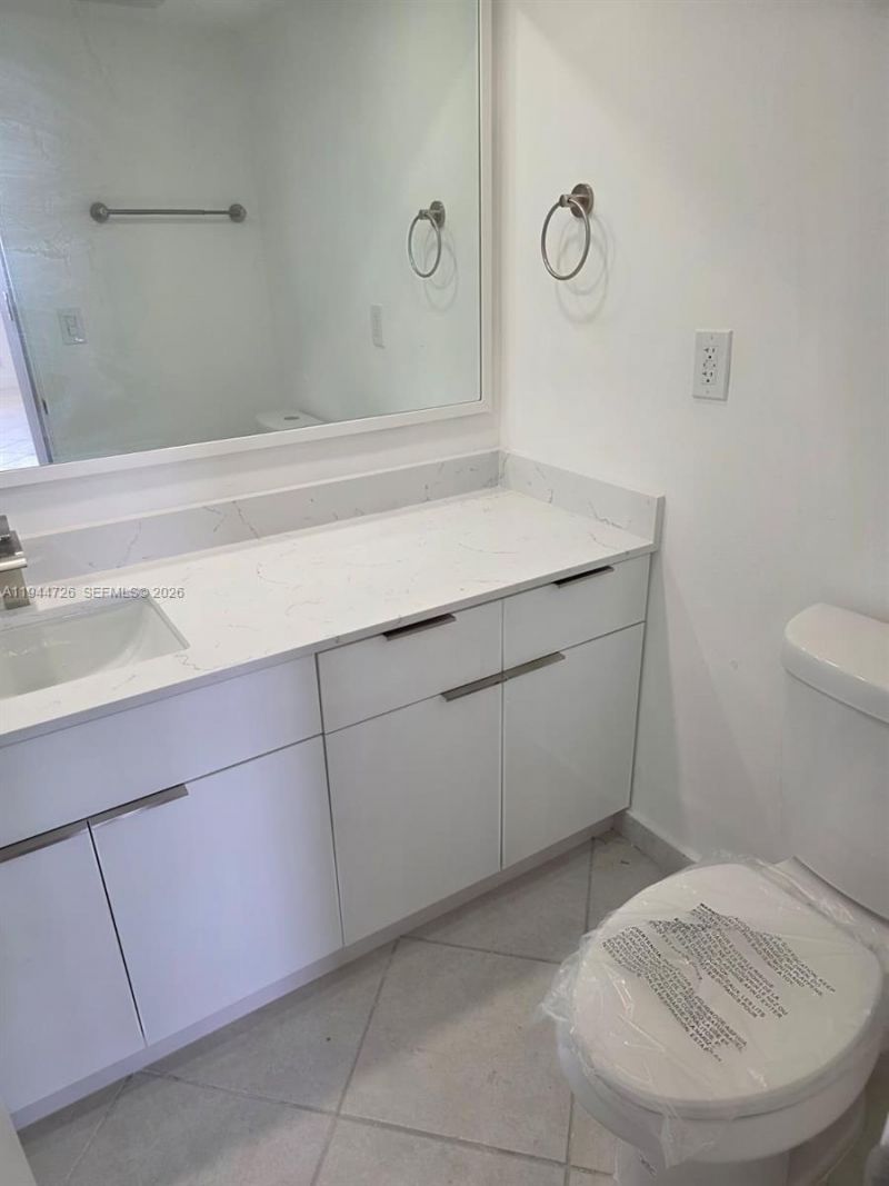 18151 NE 31st Ct, Unit 2009, Aventura, FL 33160 Photo