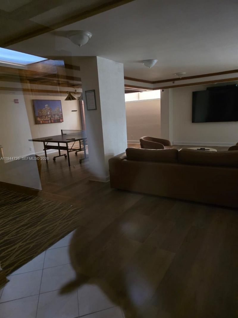 18151 NE 31st Ct, Unit 2009, Aventura, FL 33160 Photo