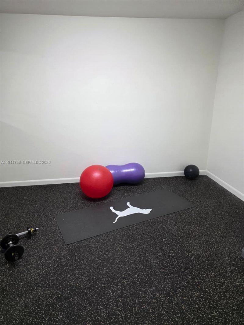 18151 NE 31st Ct, Unit 2009, Aventura, FL 33160 Photo