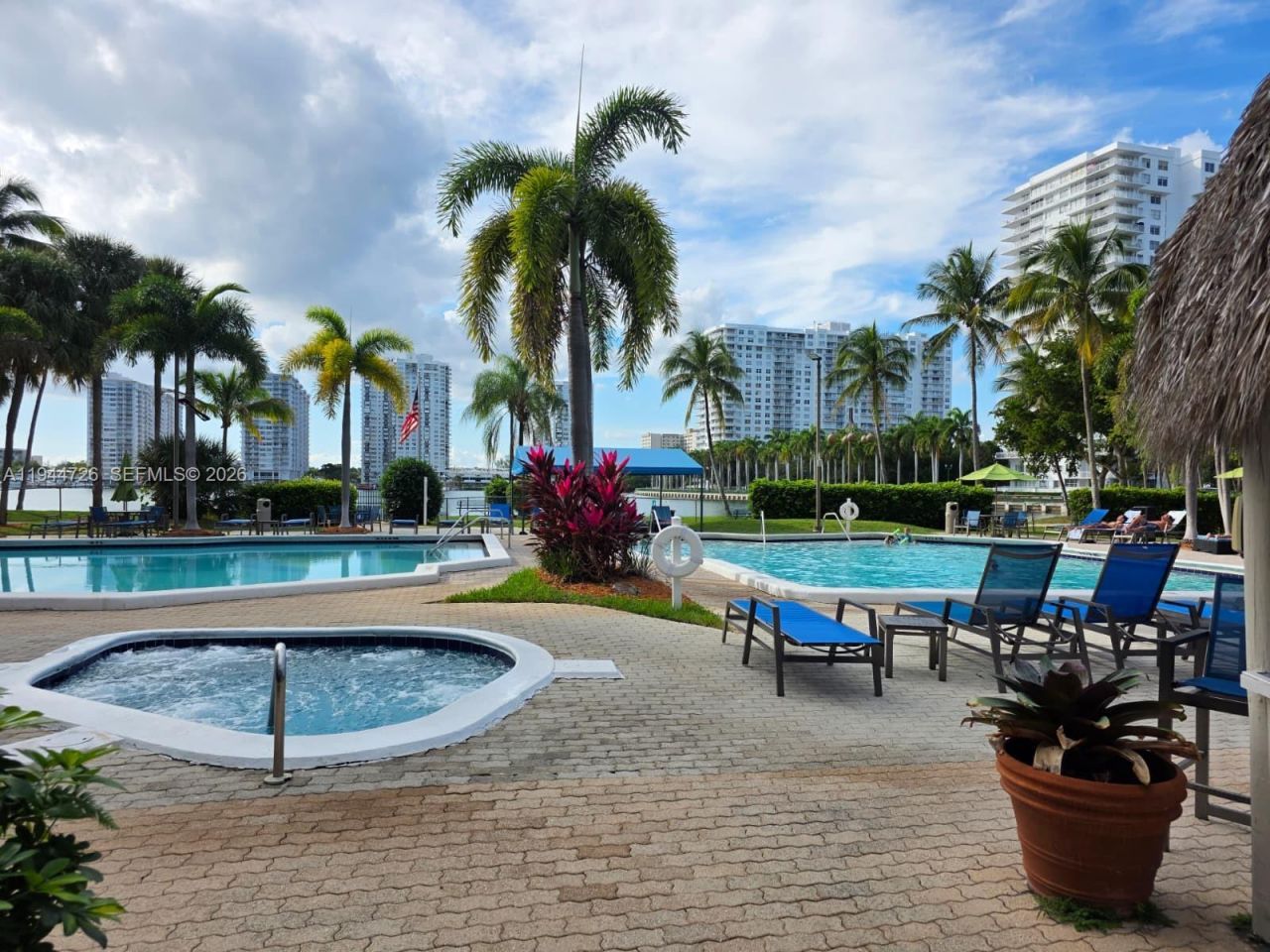 18151 NE 31st Ct, Unit 2009, Aventura, FL 33160 Photo