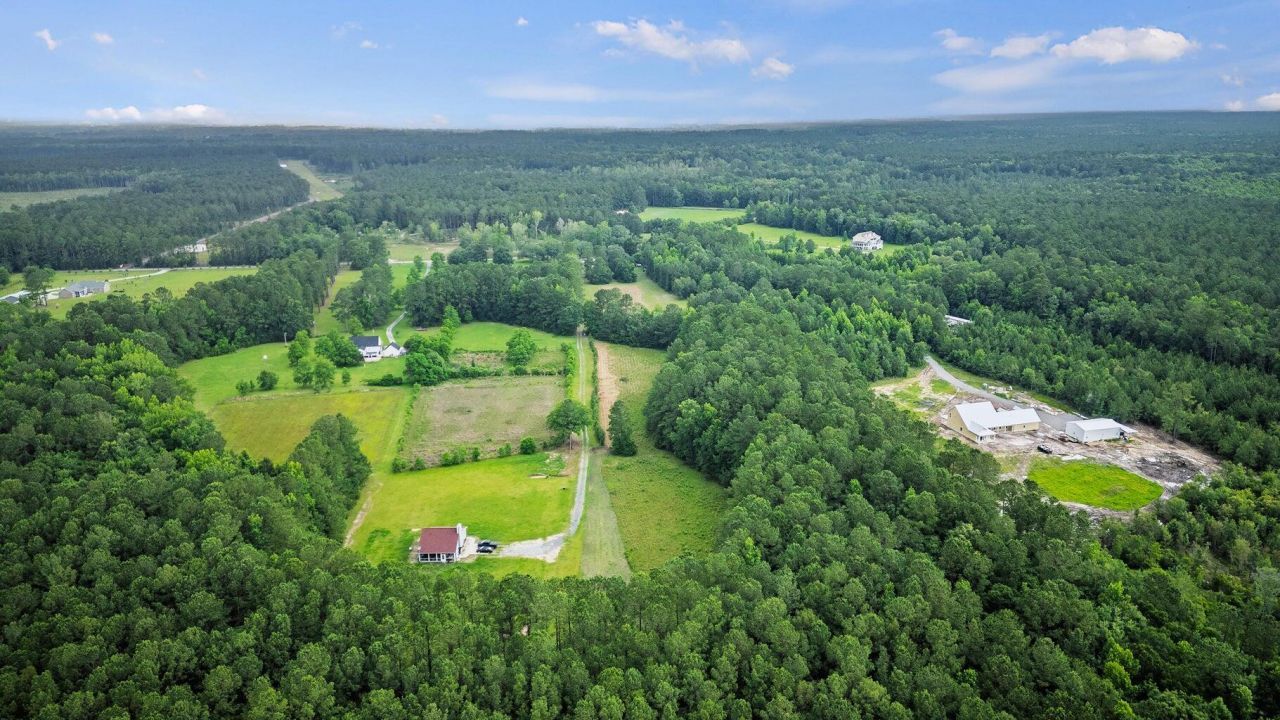 191 Marion Woods Trail Photo 14