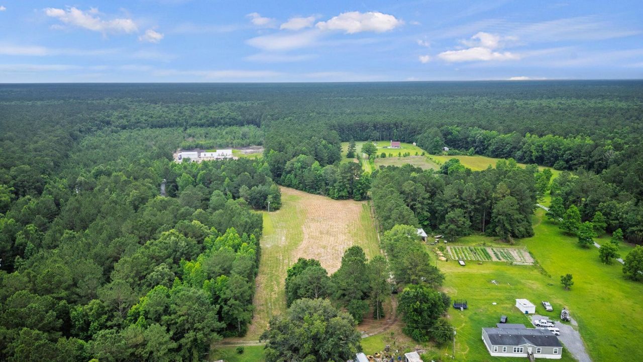 191 Marion Woods Trail Photo 9