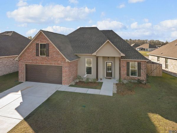 25767 Pristine St, Denham Springs, LA 70726