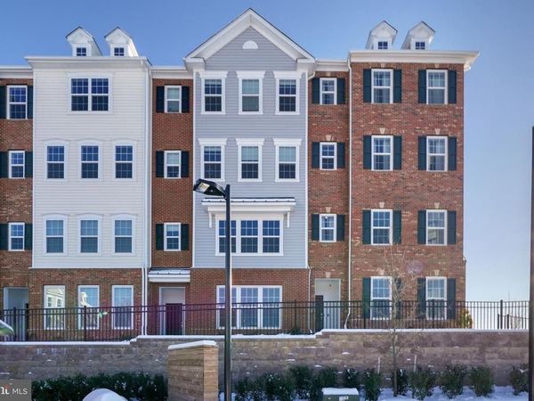 9452 DAVY LANE, Unit 467, OWINGS MILLS, MD 21117