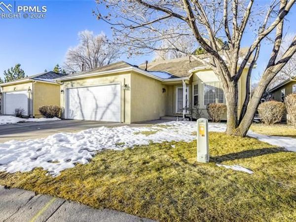 3245 Chestnut Glen Lane, Colorado Springs, CO 80918