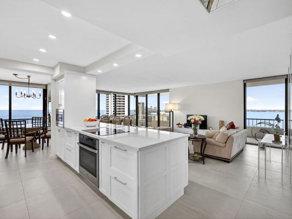 5540 N Ocean Drive, Unit 14b, Singer Island, FL 33404