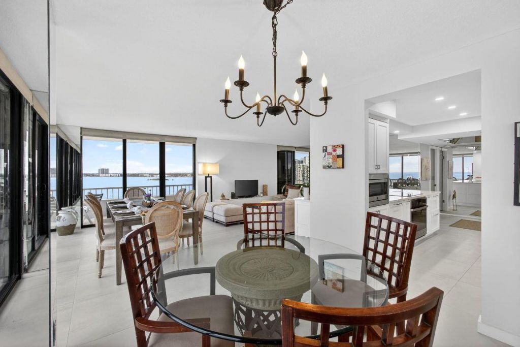 5540 N Ocean Drive, Unit 14b, Singer Island, FL 33404 Photo