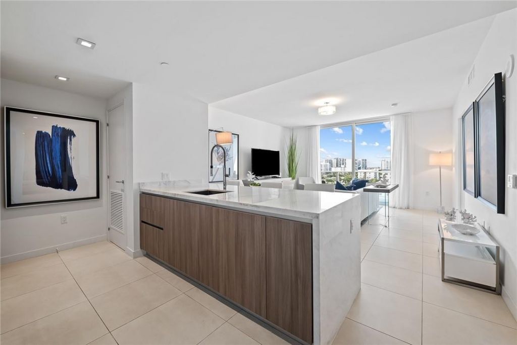 401 N Birch Road, Unit 812, Fort Lauderdale, FL 33304 Photo