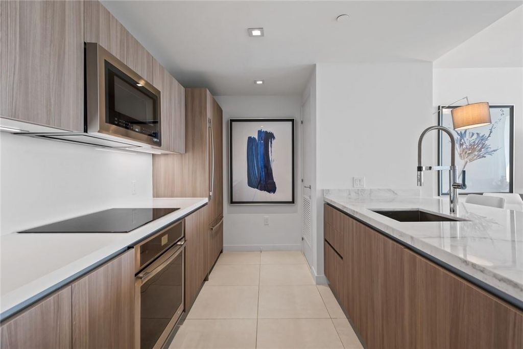 401 N Birch Road, Unit 812, Fort Lauderdale, FL 33304 Photo