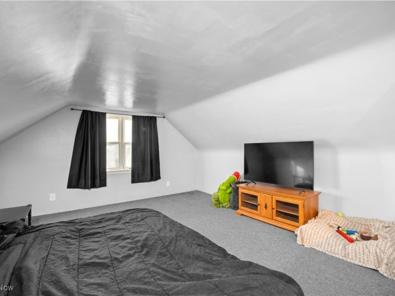 439 Larkin Avenue, Akron, OH 44305 Photo 26