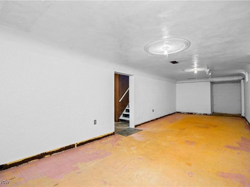 439 Larkin Avenue, Akron, OH 44305 Photo 32