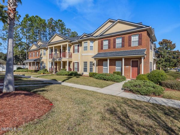 625 OAKLEAF PLANTATION Parkway, Unit 312, Orange Park, FL 32065