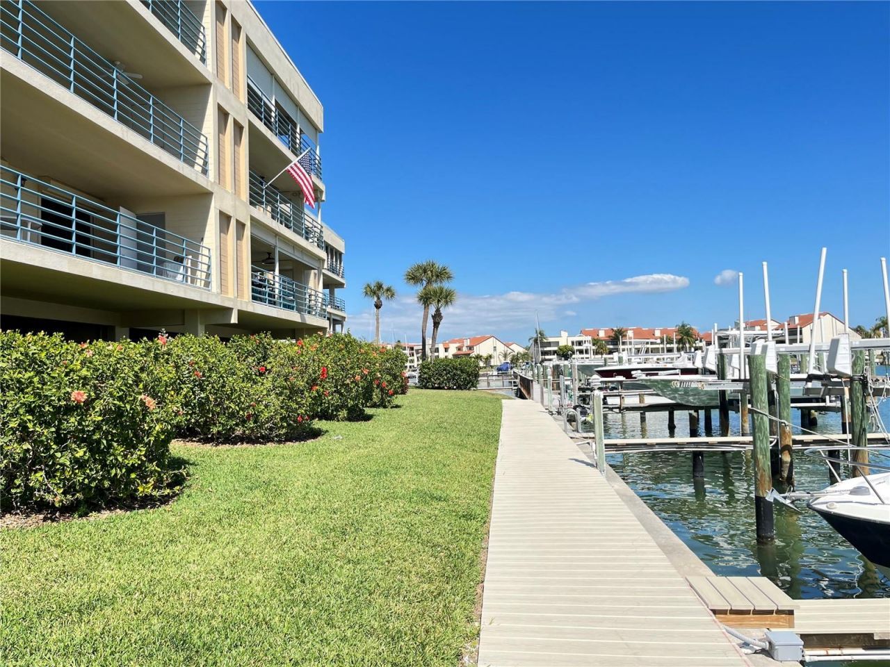 363 Pinellas Bayway S, Unit 36, Tierra Verde, FL 33715 Photo