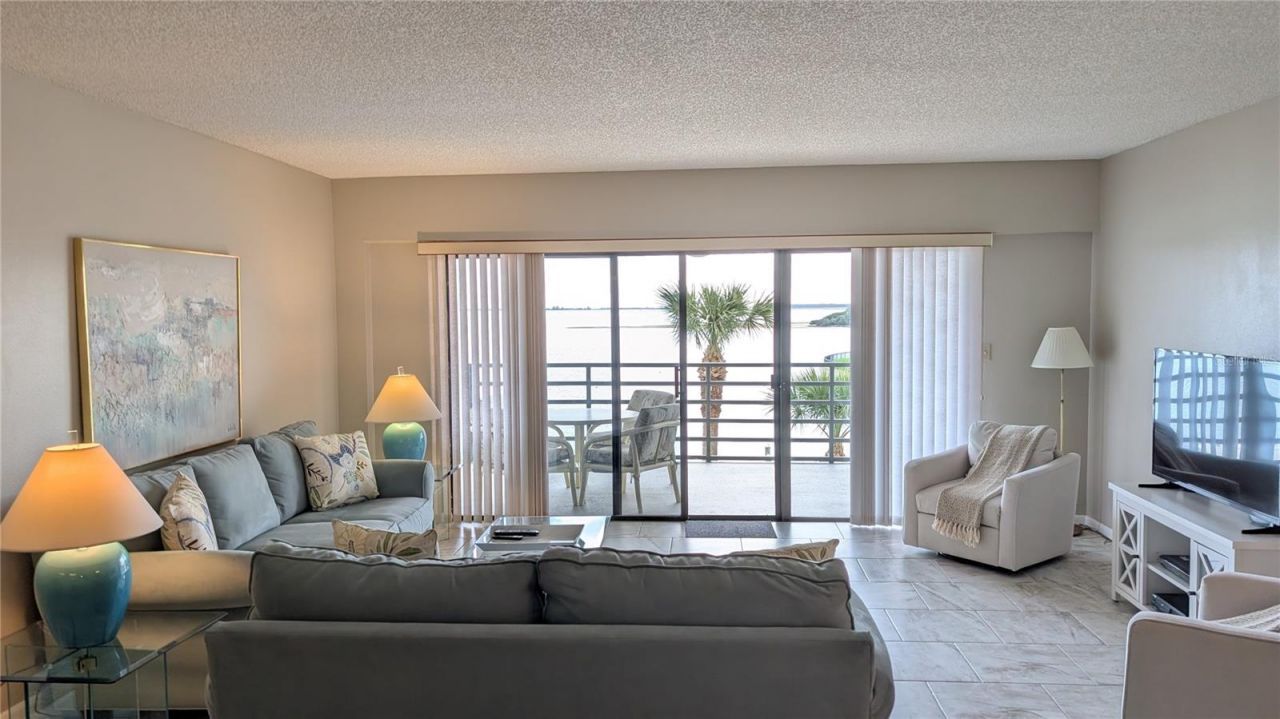 363 Pinellas Bayway S, Unit 36, Tierra Verde, FL 33715 Photo