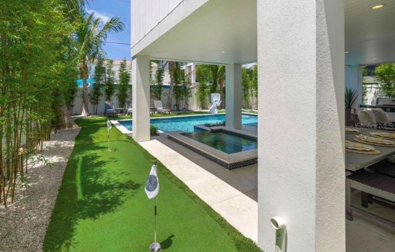 2206 Avenue A, Bradenton Beach, FL 34217 Photo