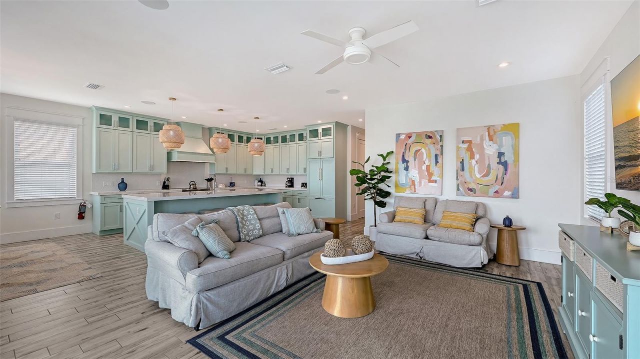 2206 Avenue A, Bradenton Beach, FL 34217 Photo