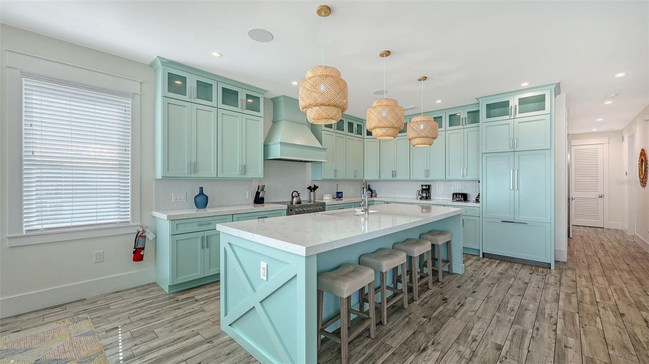 2206 Avenue A, Bradenton Beach, FL 34217 Photo