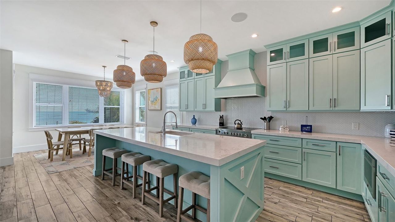 2206 Avenue A, Bradenton Beach, FL 34217 Photo