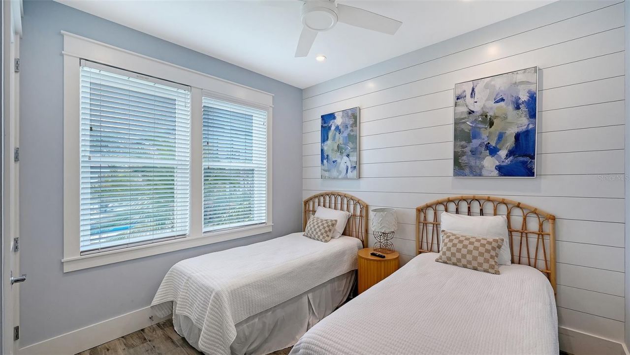 2206 Avenue A, Bradenton Beach, FL 34217 Photo