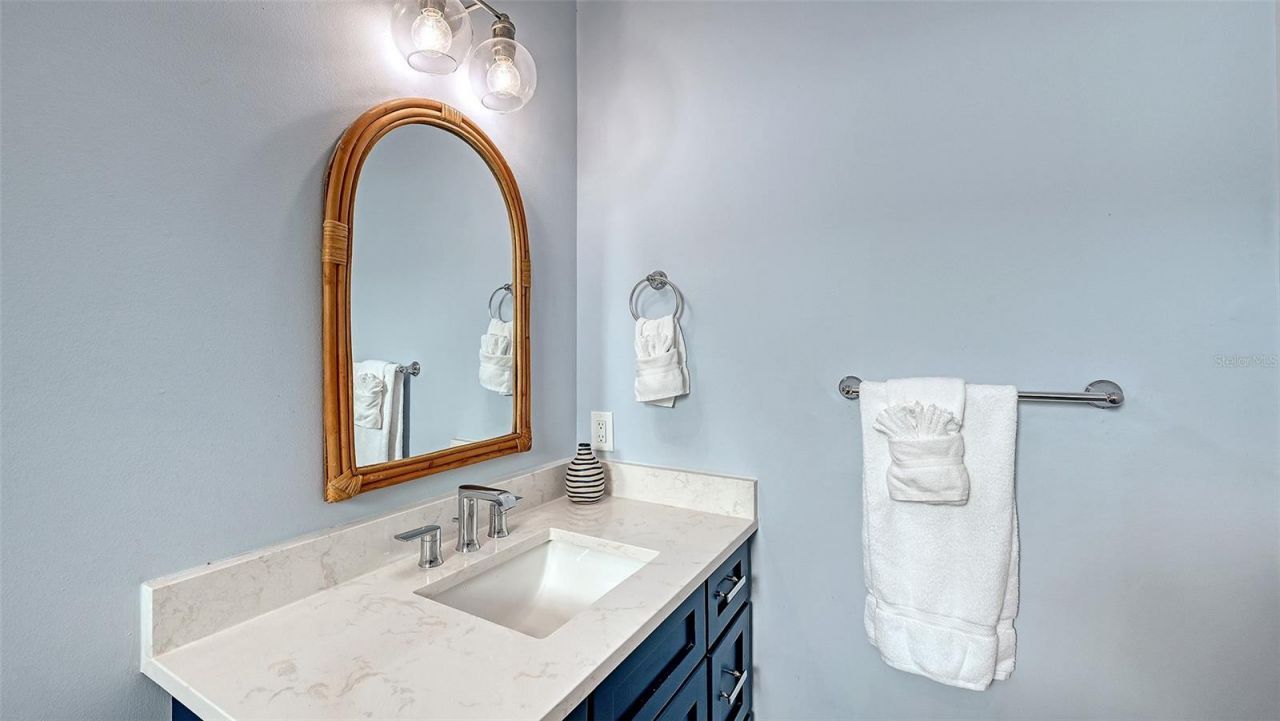 2206 Avenue A, Bradenton Beach, FL 34217 Photo