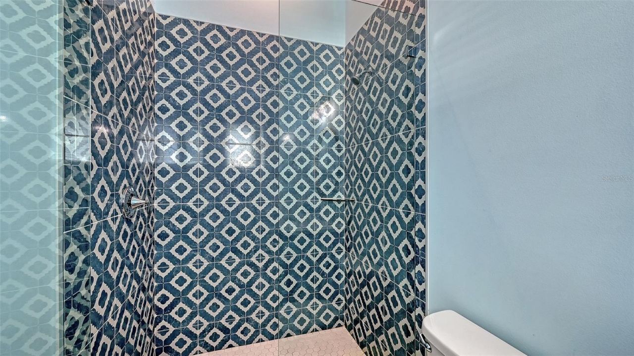 2206 Avenue A, Bradenton Beach, FL 34217 Photo