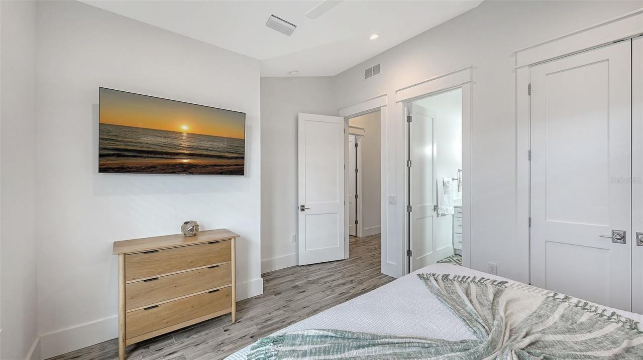 2206 Avenue A, Bradenton Beach, FL 34217 Photo