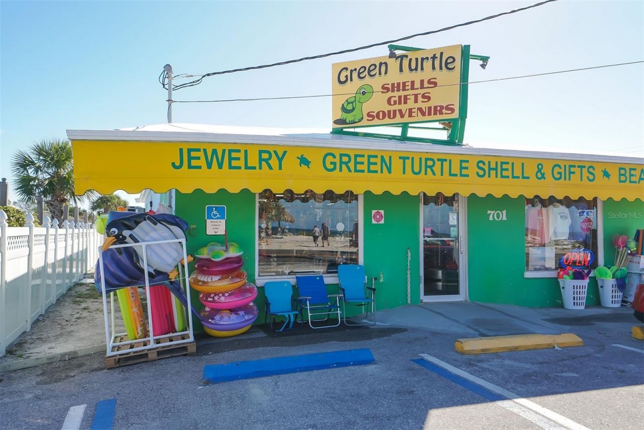 2206 Avenue A, Bradenton Beach, FL 34217 Photo