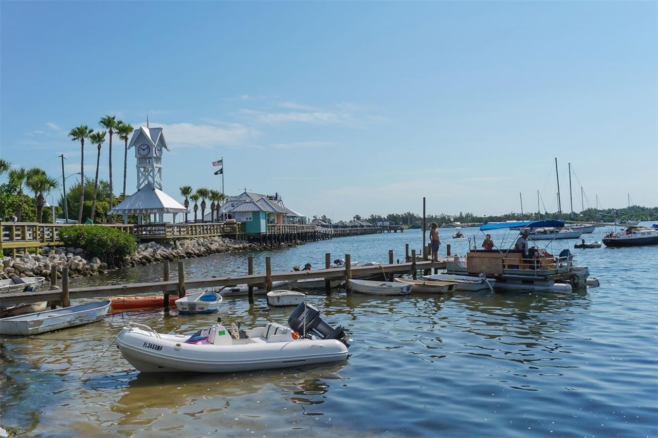 2206 Avenue A, Bradenton Beach, FL 34217 Photo