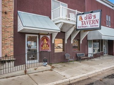 104 Main Street , Wanamingo, MN 55983