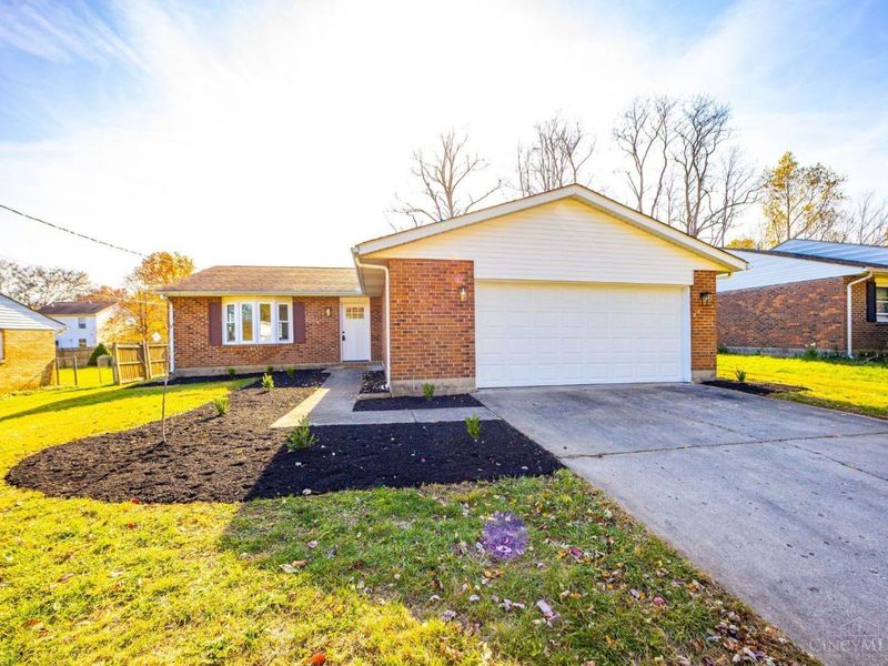 6017 Vereker Drive, Oxford, OH 45056 Photo 2