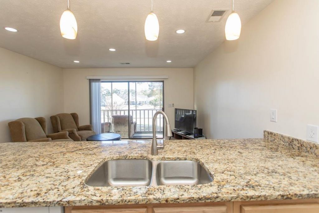 4262 Pinehurst Circle Photo 18