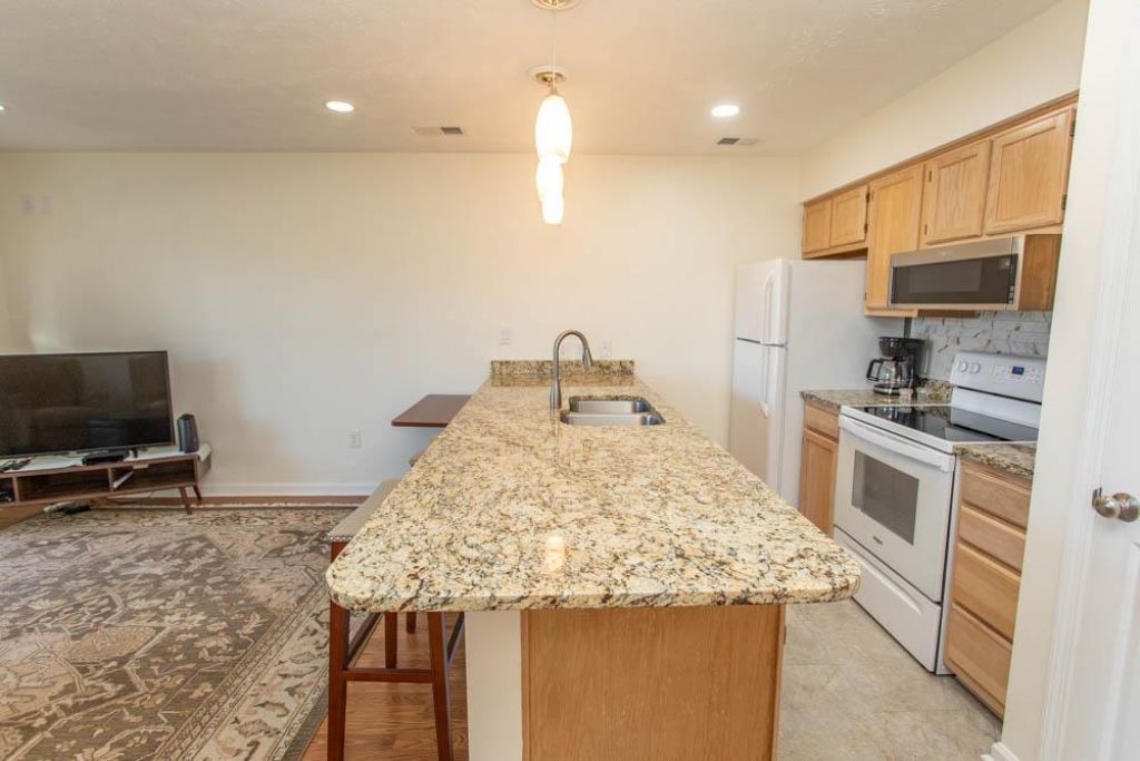 4262 Pinehurst Circle Photo 19