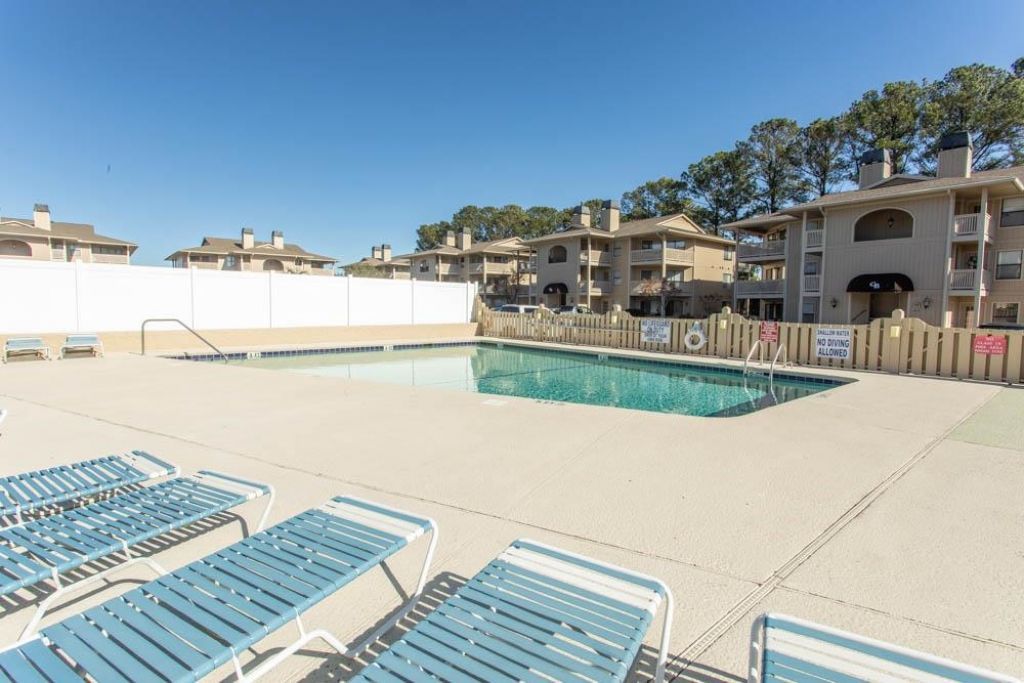 4262 Pinehurst Circle Photo 34