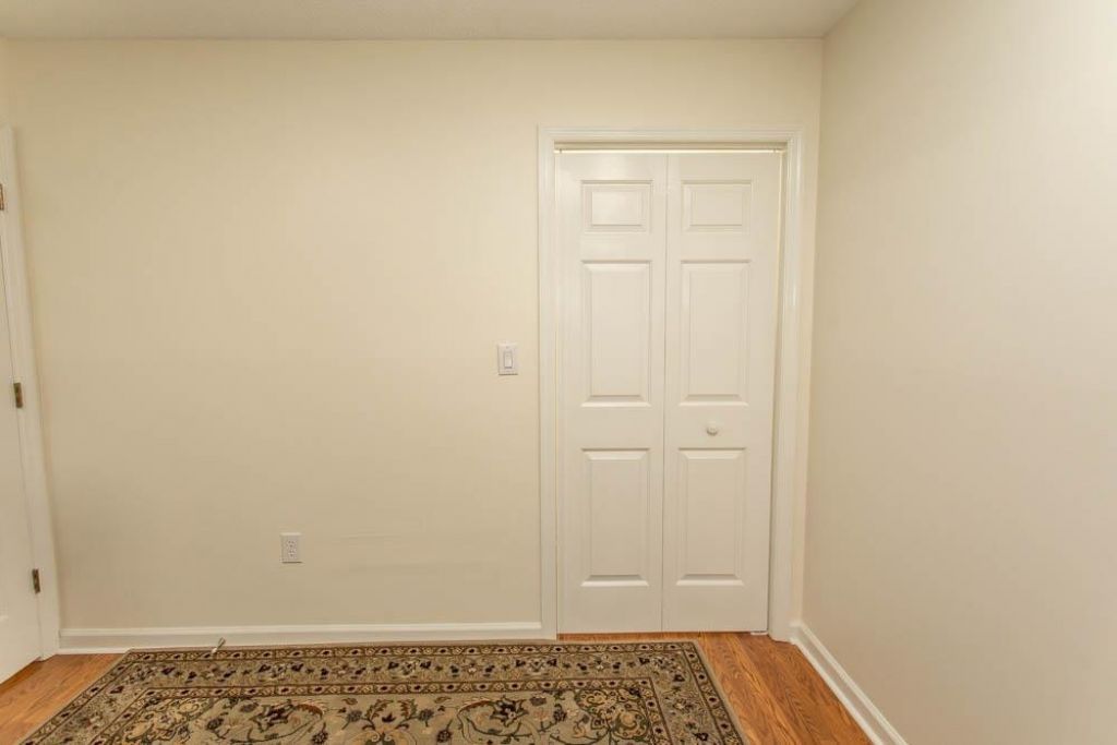 4262 Pinehurst Circle Photo 9