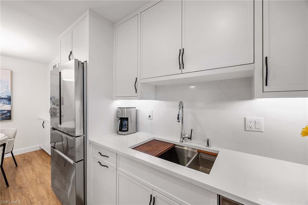 766 Central Ave, Unit 209, Naples, FL 34102 Photo