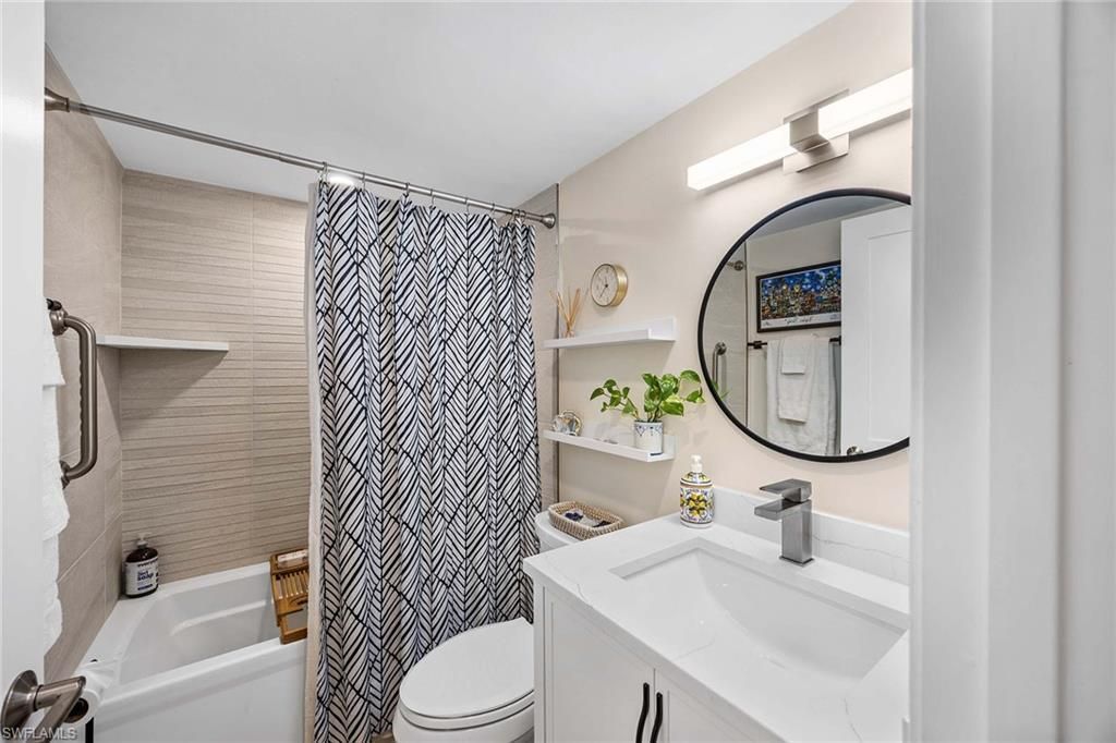 766 Central Ave, Unit 209, Naples, FL 34102 Photo