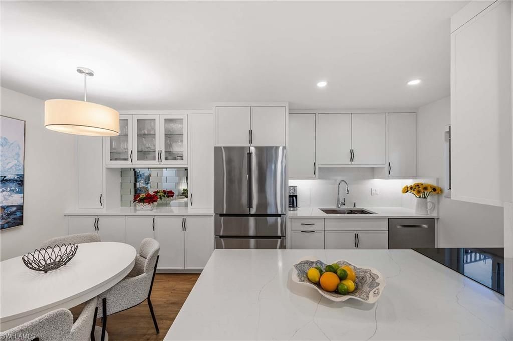 766 Central Ave, Unit 209, Naples, FL 34102 Photo