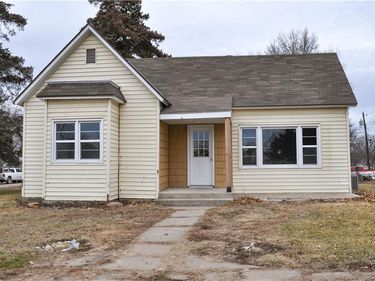 314 W Vermont Street, King City, MO 64463