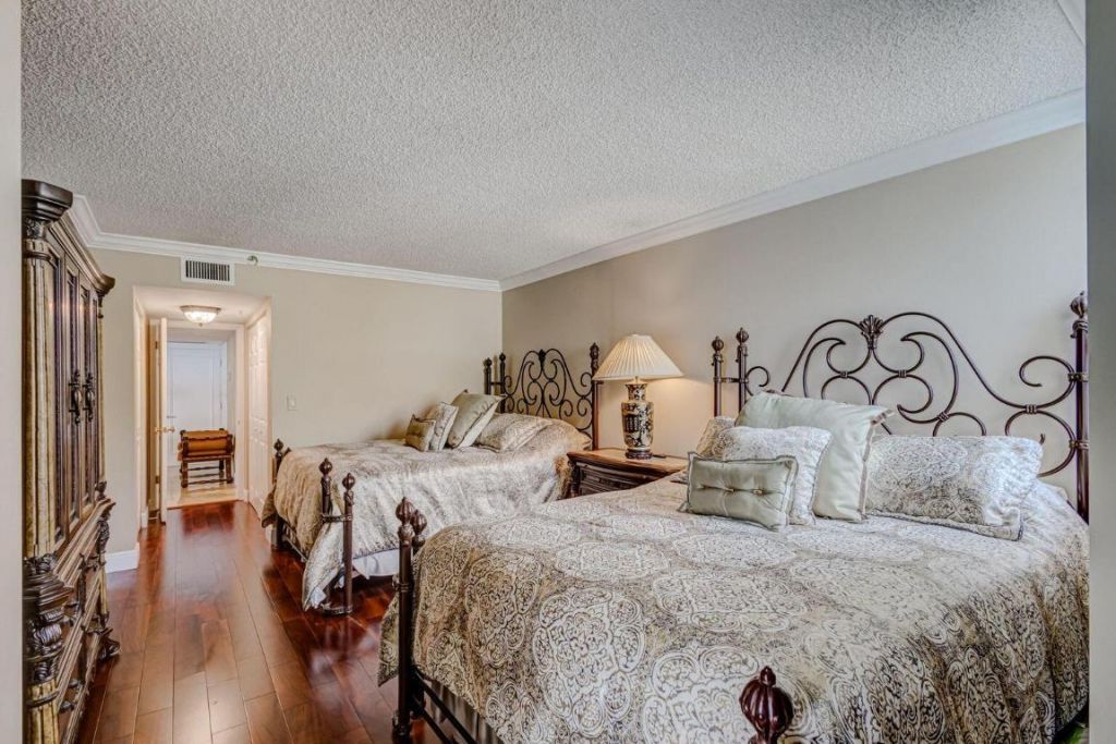 5280 N Ocean Drive, Unit 12- B, Singer Island, FL 33404 Photo