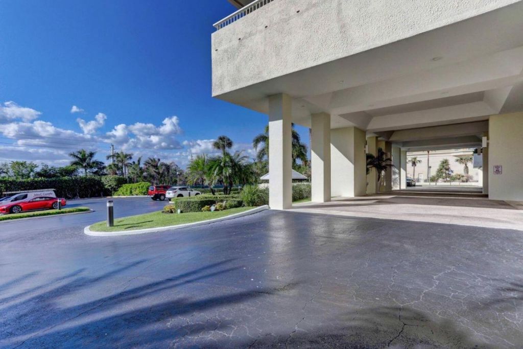 5280 N Ocean Drive, Unit 12- B, Singer Island, FL 33404 Photo