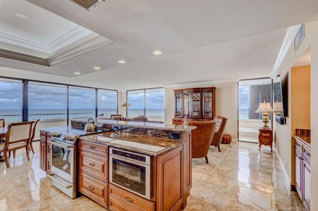 5280 N Ocean Drive, Unit 12- B, Singer Island, FL 33404 Photo